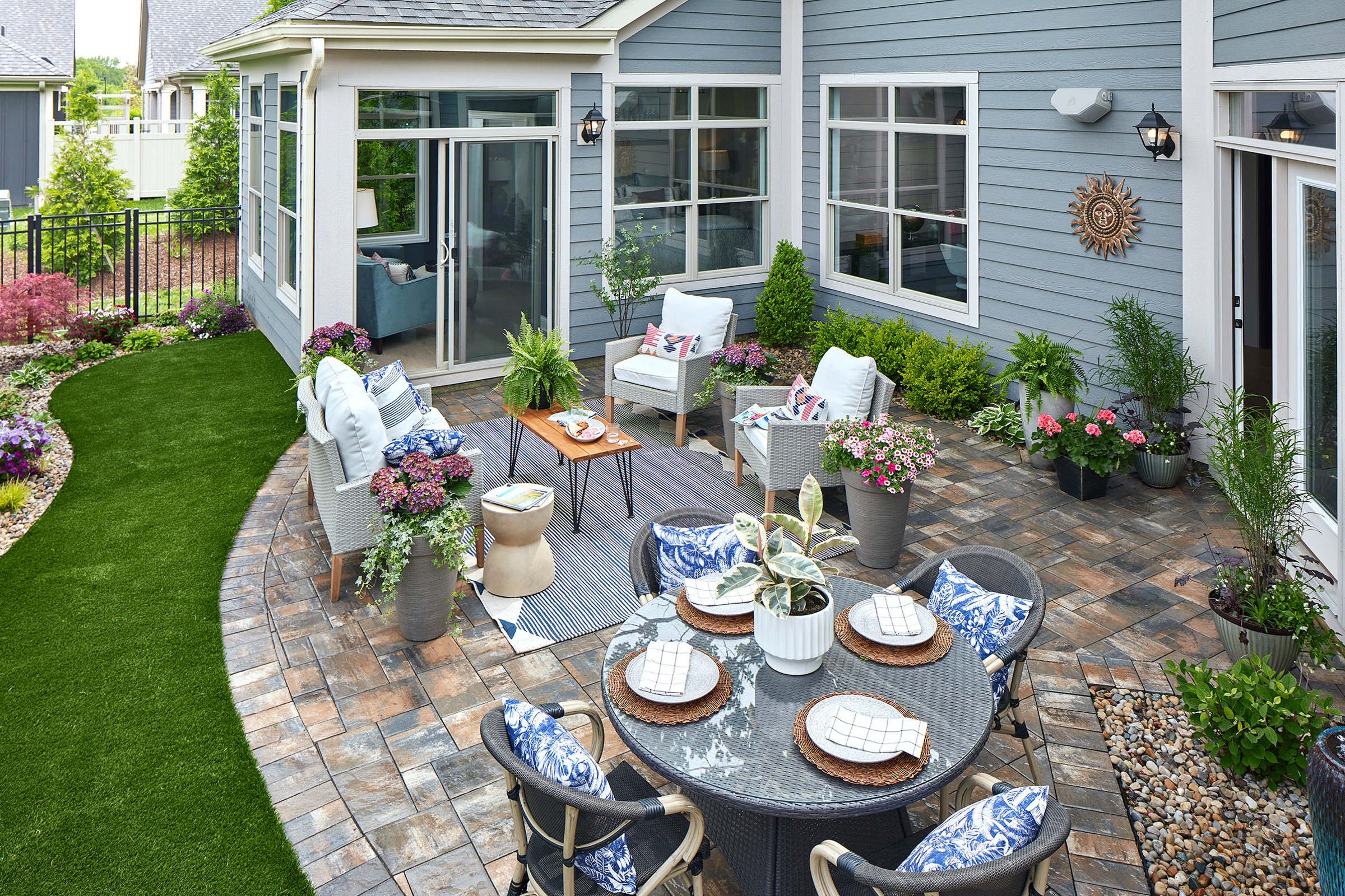 10 ways to revamp your outdoor living space