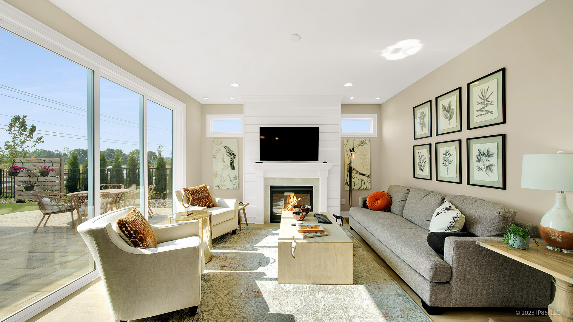 Villas at Pleasant_Portico_Interior_Living Room