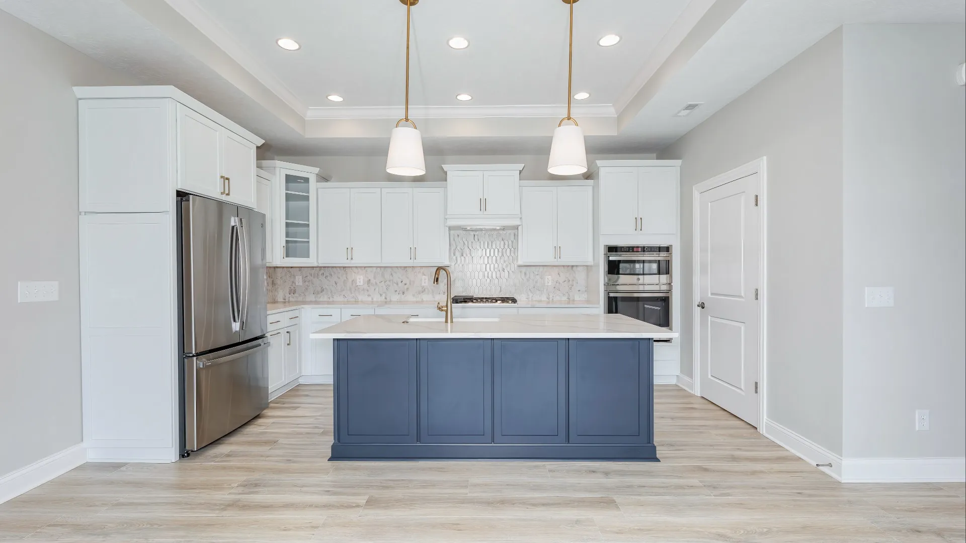 The Courtyards of Fishers_Promenade_Interior_Kitchen