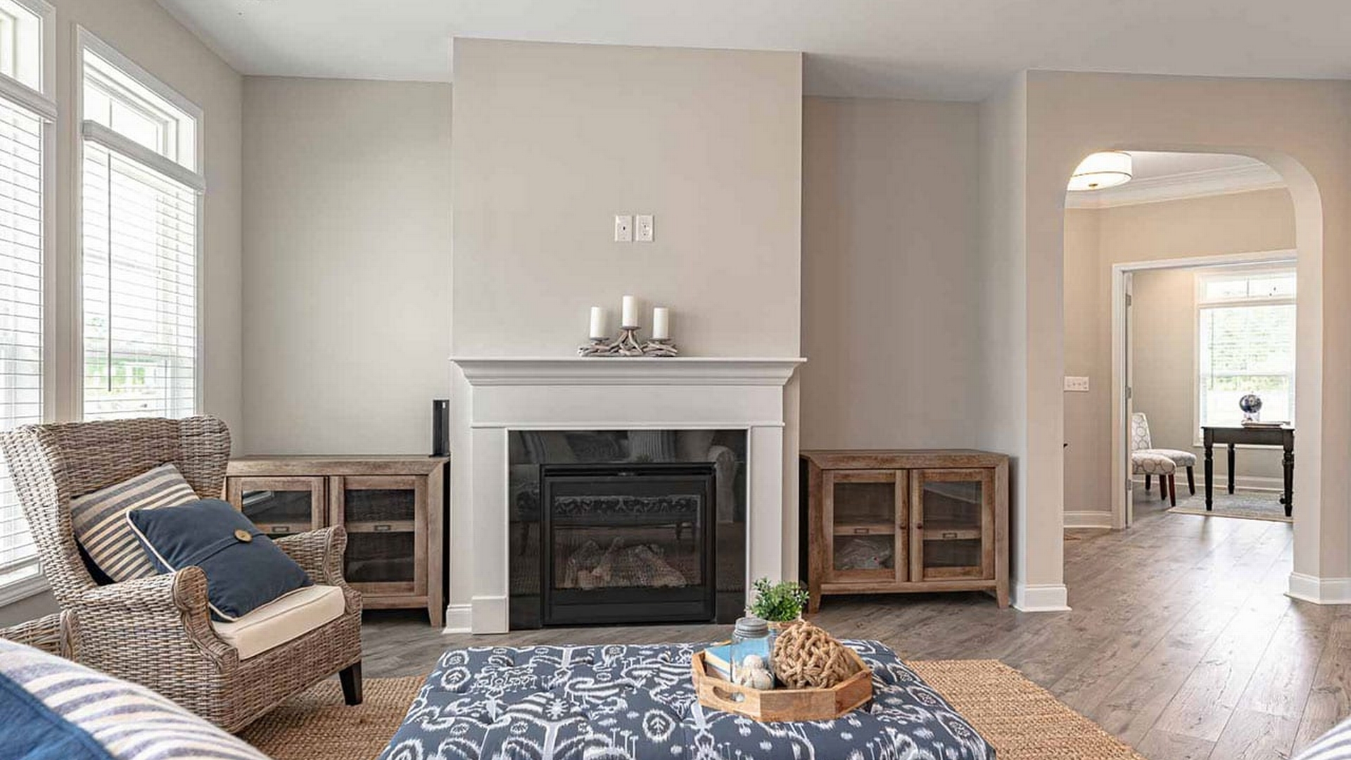 Promenade_Classic_Interior_Living Room