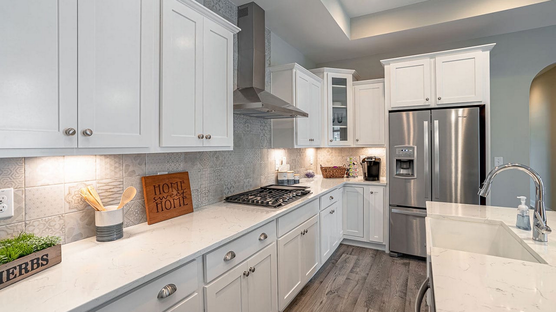 Promenade_Classic_Interior_Kitchen