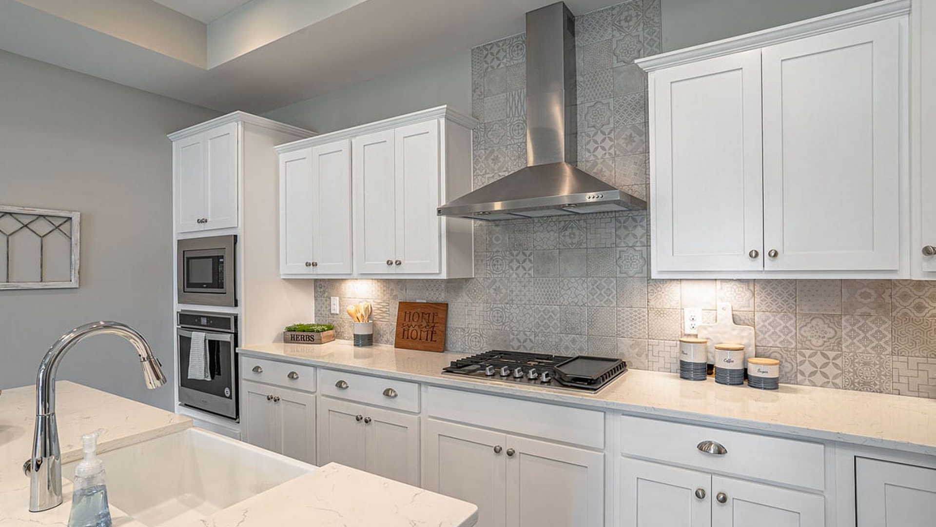 Promenade_Classic_Interior_Kitchen