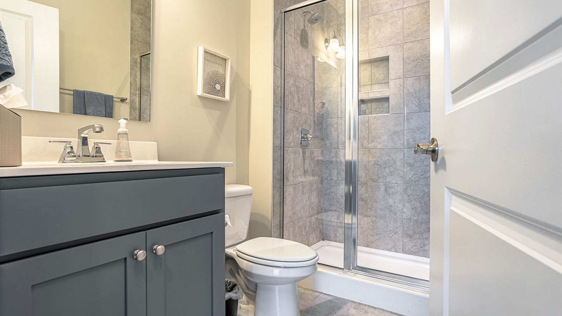 Promenade_Classic_Interior_Bathroom