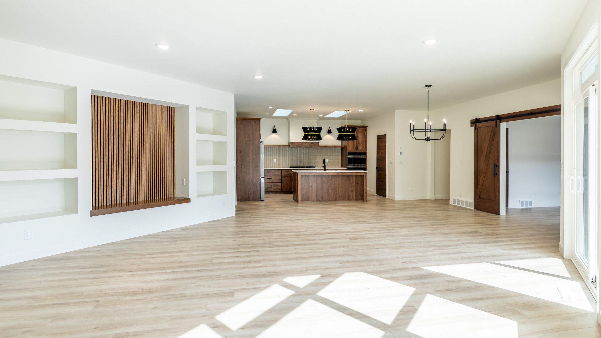 662-dining-kitchen-view