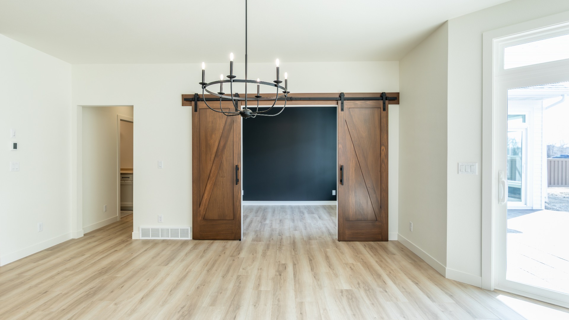 662-dining-den-view