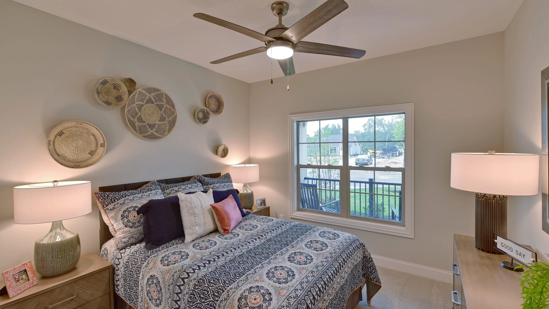 Woodland Lakes Cottages_Portico_Interior_Bedroom
